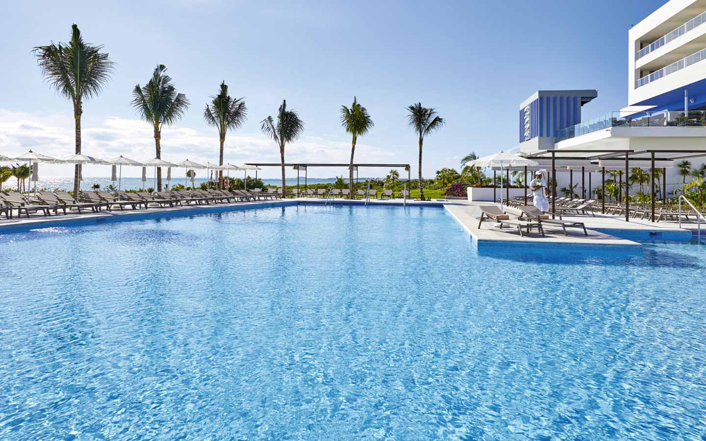 Riu Palace Costa Mujeres, playa de agua turquesa al norte de Cancún
